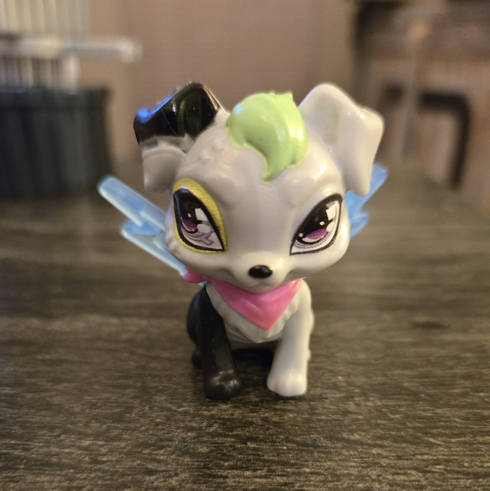 Monster High G3 FRANKIE STEIN Pet Watzie (no doll)